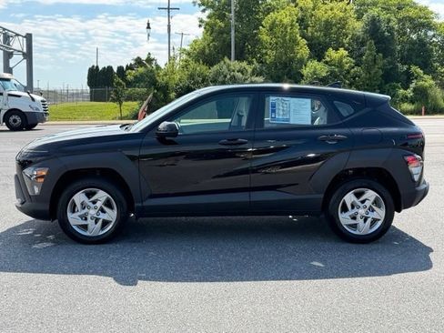 Used 2024 Hyundai Kona SE AWD/4WD image 10
