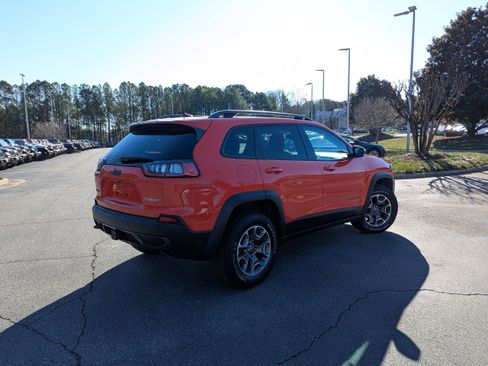 Used 2021 Jeep Cherokee Trailhawk w/ Premium Leather Package image 5