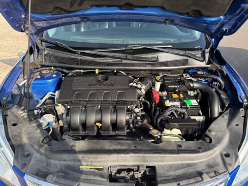 Used 2015 Nissan Sentra SR w/ SR Premium Package image 19