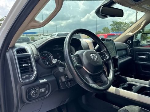 Used 2019 RAM 2500 Laramie AWD/4WD image 11