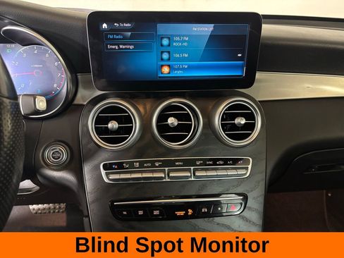 Used 2021 Mercedes-Benz GLC 300 image 16