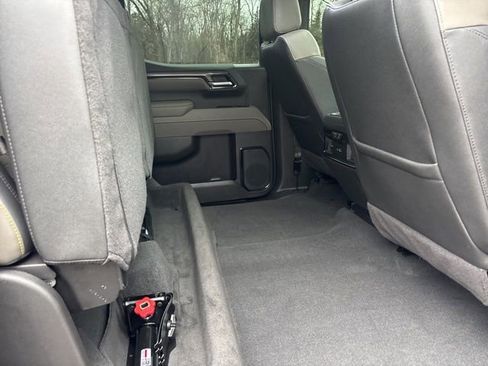 Used 2025 Chevrolet Silverado 1500 ZR2 w/ Technology Package image 19