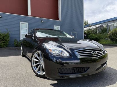 Used 2010 INFINITI G37 Journey w/ Premium Pkg