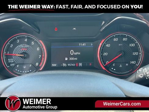 Used 2021 Chevrolet TrailBlazer RS w/ Sun and Liftgate Package AWD/4WD image 13