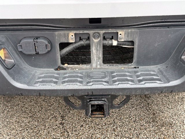Used 2020 Toyota Tacoma SR AWD/4WD image 10
