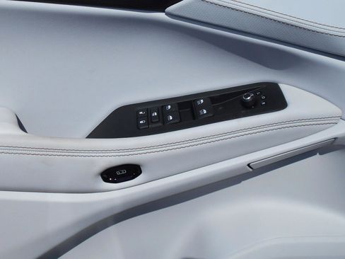 New 2026 Jeep Cherokee Overland AWD/4WD image 24