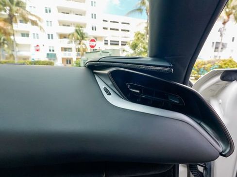 Used 2023 Ferrari SF90 Stradale image 85