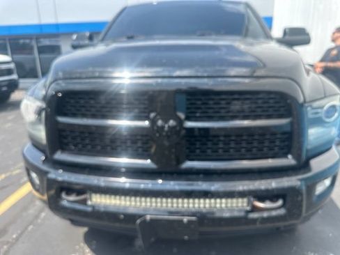 Used 2014 RAM 3500 Laramie w/ Black Appearance Group AWD/4WD image 8