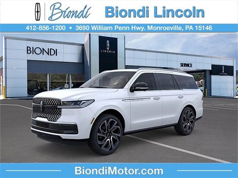 New 2026 Lincoln Navigator Reserve AWD/4WD image 1