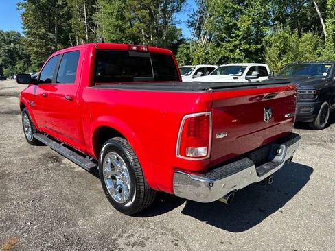 Used 2016 RAM 1500 Laramie w/ Convenience Group AWD/4WD image 7