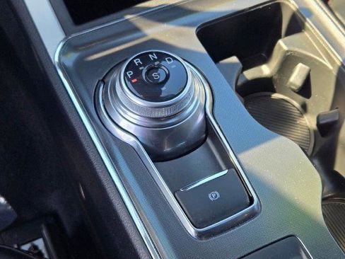 Certified 2024 Ford Edge ST-Line w/ Class II Trailer Tow Package AWD/4WD image 32