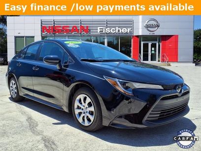 Used 2025 Toyota Corolla LE