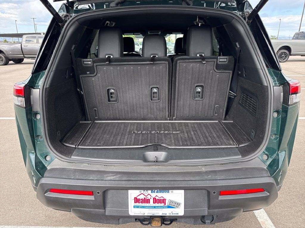Used 2025 Nissan Pathfinder Rock Creek AWD/4WD image 27