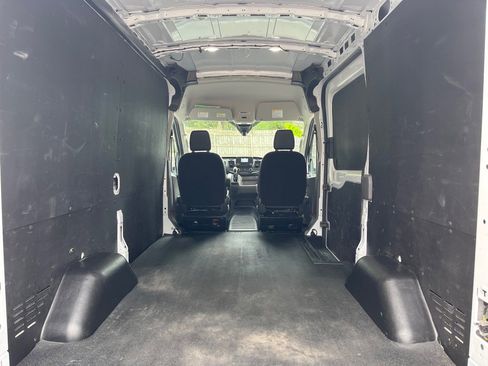 Used 2023 Ford Transit 250 Medium Roof w/ Load Area Protection Package image 9