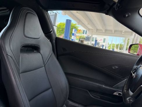 Used 2016 Chevrolet Corvette Stingray Coupe RWD image 19