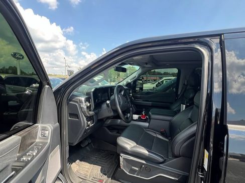 Used 2024 Ford F350 Lariat w/ Lariat Ultimate Package AWD/4WD image 7