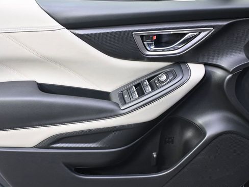 Used 2024 Subaru Forester Limited image 23