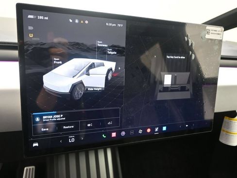 Used 2024 Tesla Cybertruck AWD Crew Cab image 10