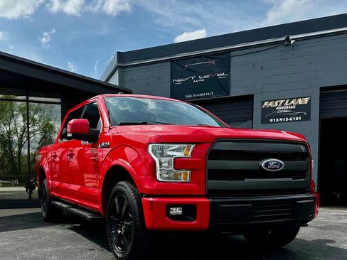 Used 2015 Ford F150 Lariat image 1