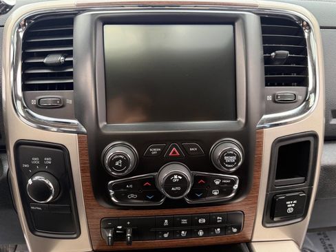 Used 2015 RAM 3500 Laramie w/ Black Appearance Group AWD/4WD image 11