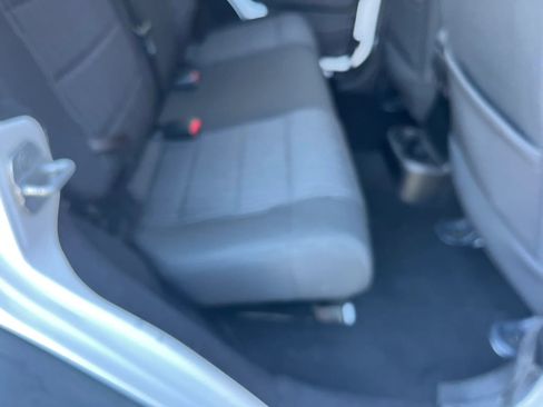 Used 2012 Jeep Wrangler Unlimited Sport image 16