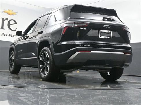 New 2026 Chevrolet Equinox LT image 5