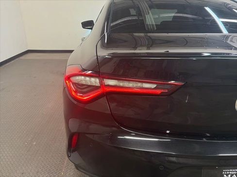 Used 2021 Acura TLX w/ Technology Package image 6