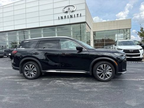 Certified 2026 INFINITI QX60 Luxe w/ Cargo Package AWD/4WD image 6