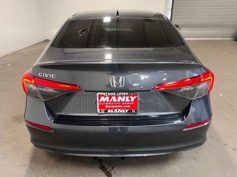 Used 2022 Honda Civic EX image 4