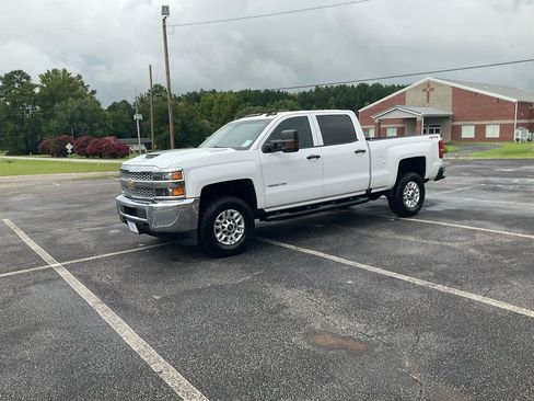 Used 2019 Chevrolet Silverado 2500 W/T w/ WT Convenience Package AWD/4WD image 15