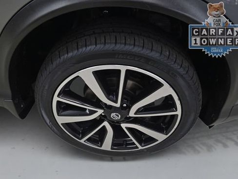 Used 2017 Nissan Rogue Sport SL w/ SL Premium Package AWD/4WD image 17