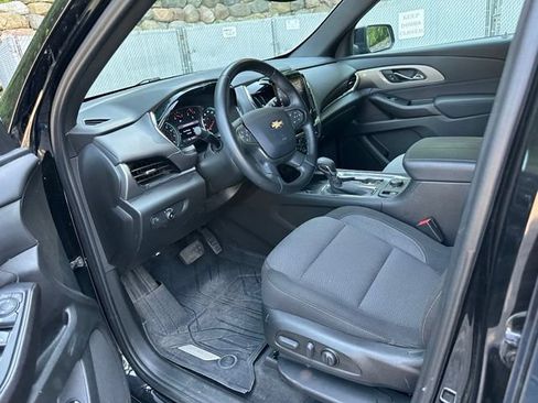 Used 2023 Chevrolet Traverse LT w/ LPO, Floor Liner Package AWD/4WD image 13