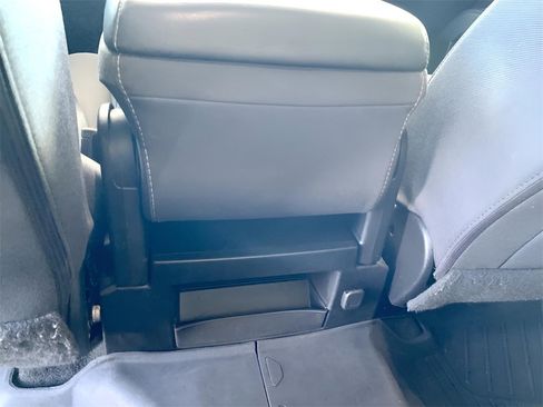 Used 2019 Chevrolet Silverado 1500 LT w/ LPO, Black Pack image 21