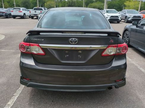 Used 2013 Toyota Corolla S image 5