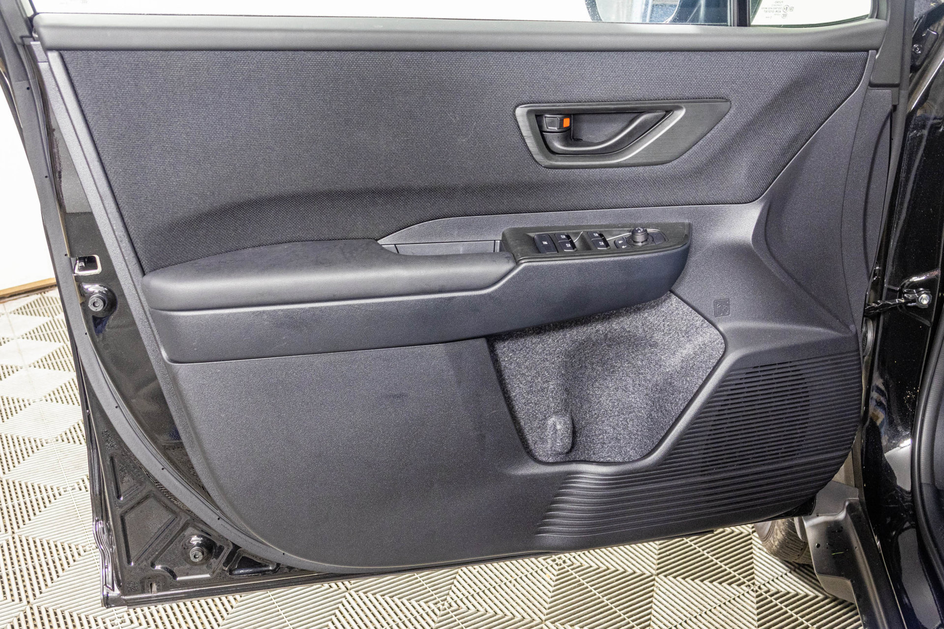 Used 2026 Subaru Outback Premium AWD/4WD image 37