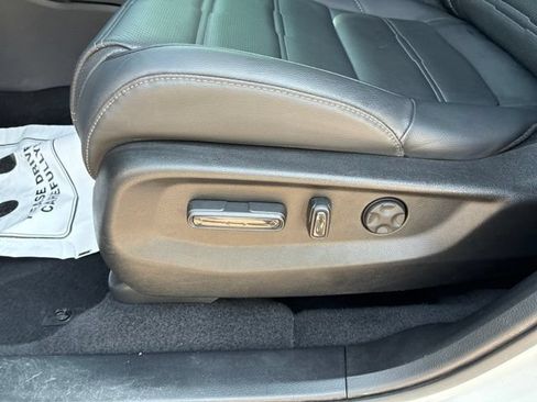 Certified 2022 Honda CR-V EX-L image 6