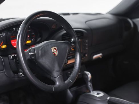 Used 2003 Porsche 911 Turbo AWD/4WD image 32