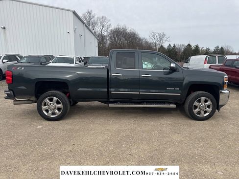 Used 2018 Chevrolet Silverado 2500 LTZ w/ LTZ Plus Package image 31
