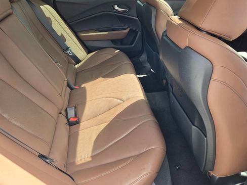 Used 2023 Acura TLX w/ Technology Package image 17