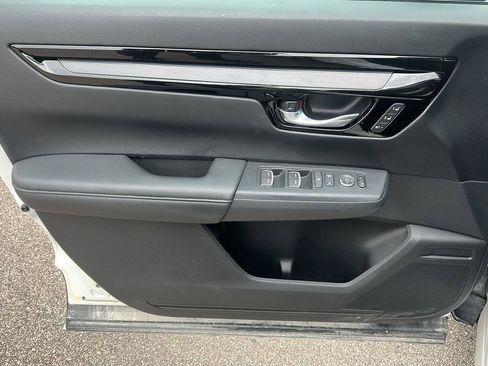 Used 2024 Honda CR-V EX-L image 9