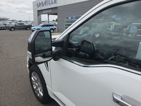 Used 2022 Ford F150 Platinum AWD/4WD image 10