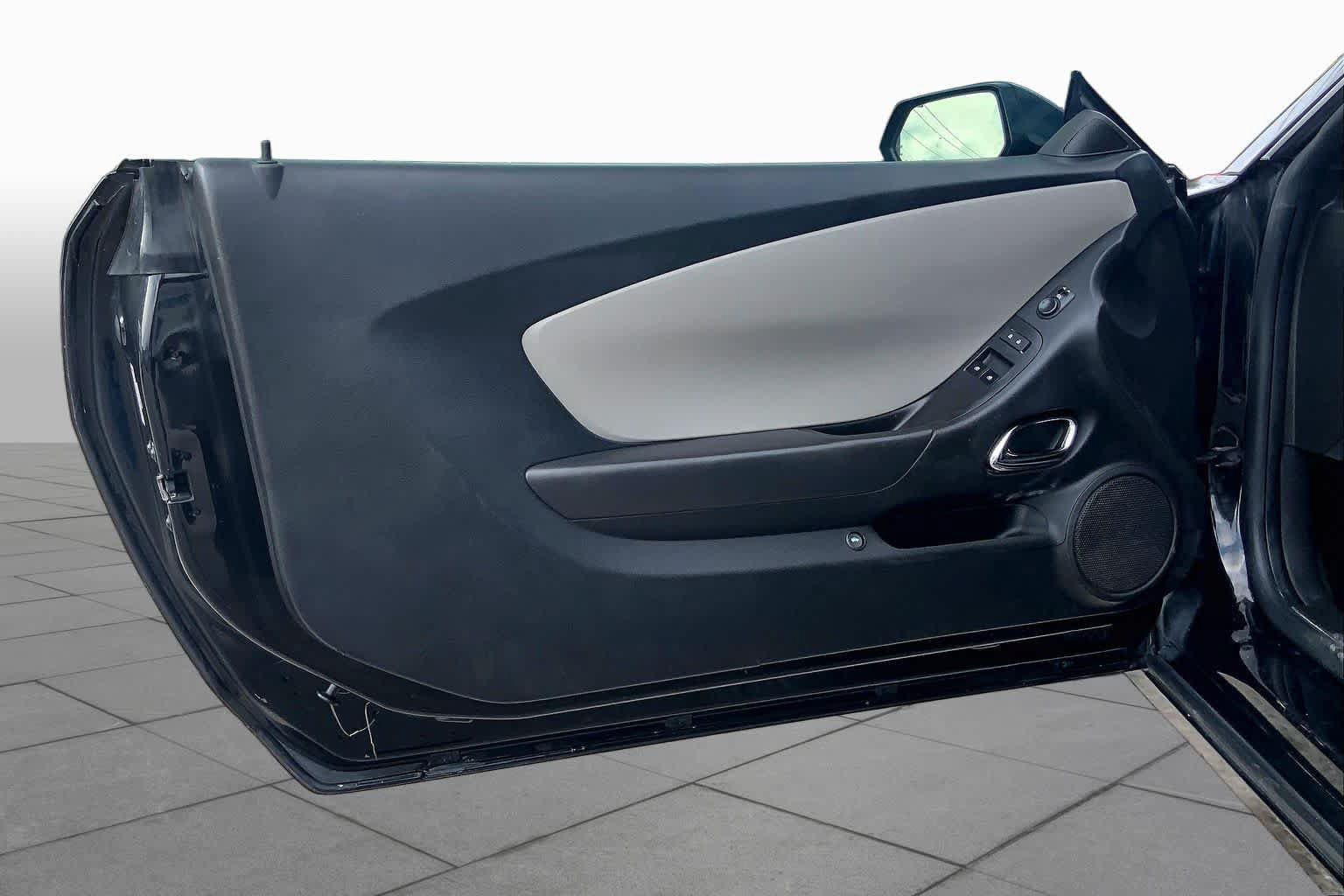 Used 2013 Chevrolet Camaro LS RWD image 20
