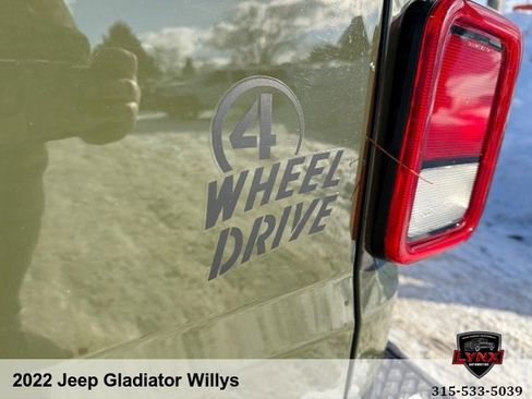 Used 2022 Jeep Gladiator Sport AWD/4WD image 46