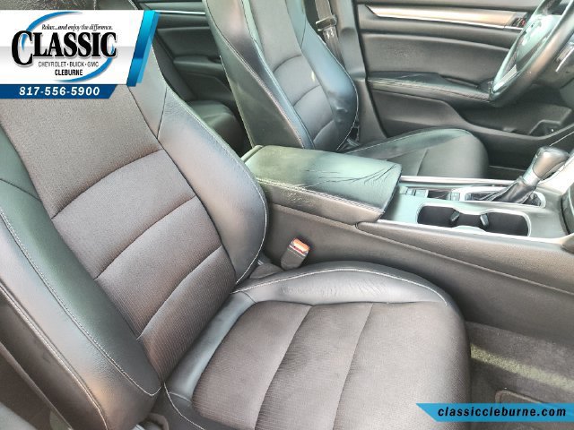 Used 2018 Honda Accord Sport image 16