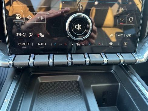 New 2026 GMC Acadia Elevation w/ Elevation Premium Package image 22