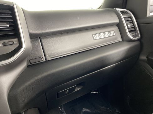 Used 2022 RAM 1500 Big Horn AWD/4WD image 33