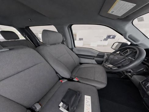 Used 2019 Ford F150 XLT AWD/4WD image 14