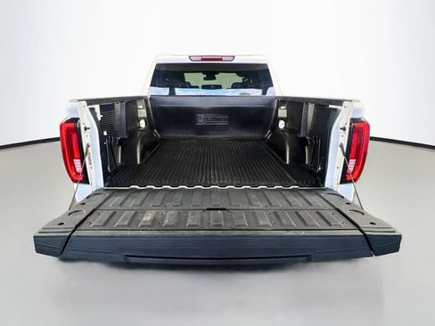 Used 2025 GMC Sierra 1500 SLT AWD/4WD image 29