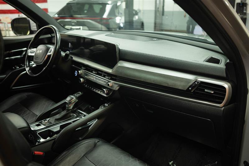 Used 2023 Kia Telluride EX X-Line AWD/4WD image 15