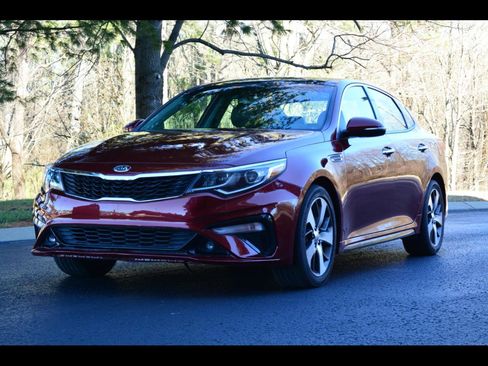 Used 2019 Kia Optima S w/ S Panoramic Sunroof Package image 1